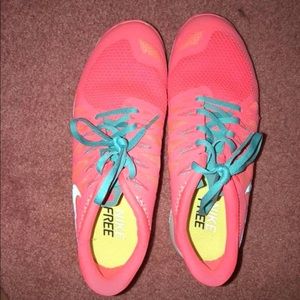 nike women’s free run